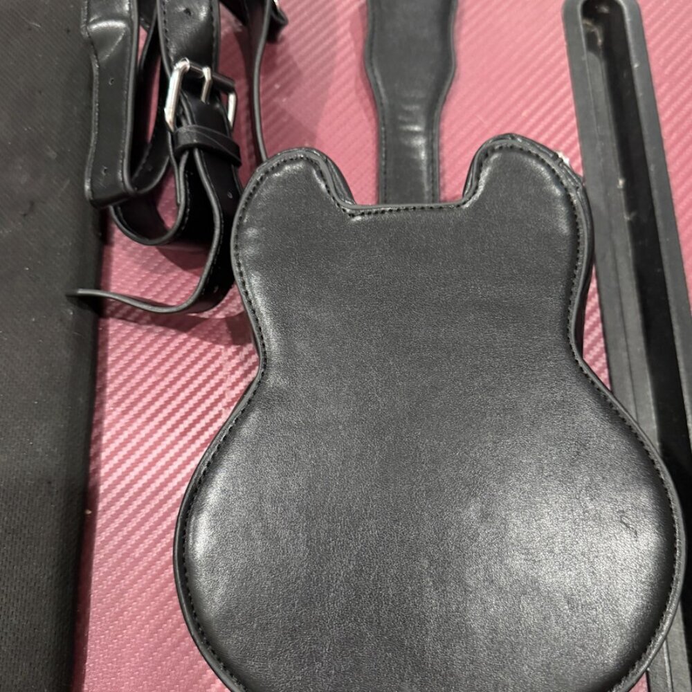 Guitar-Shaped Black/Brown Crossbody Shoulder Bag NWT - Picture 2 of 4